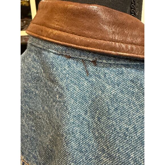 Vintage Kids Medium Warner Bros Cartoon Tasmanian Devil Outlaw Denim Jacket - Picture 5 of 16